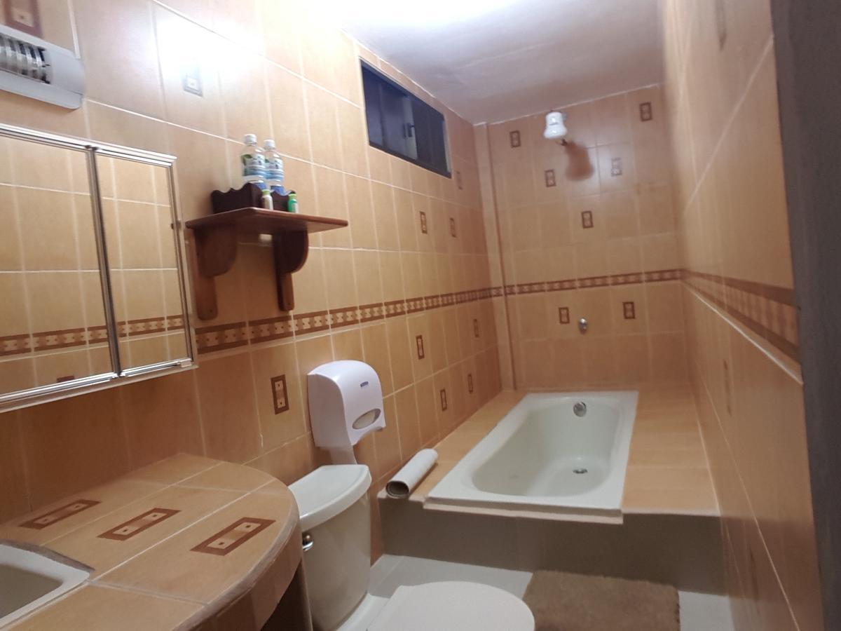 Hotel Don Vito Естелі Екстер'єр фото